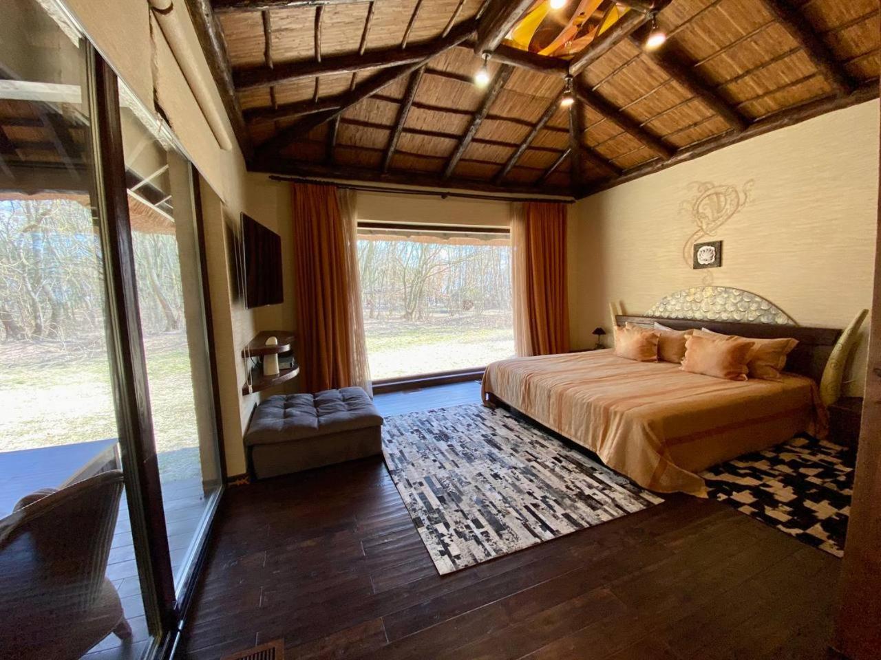 Secret Resort Club Pereyaslav-Khmelʼnytsʼkyy Екстериор снимка
